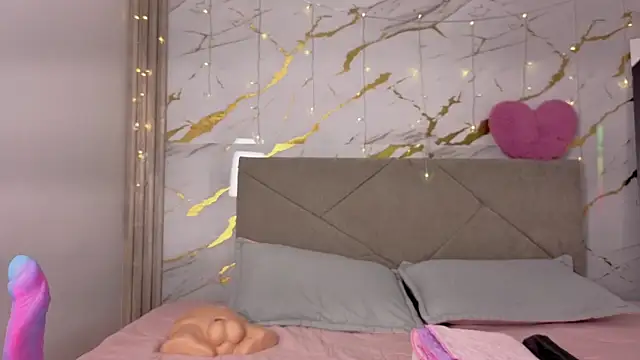 agatha 97  online show from February 2026 03:36:01 AM