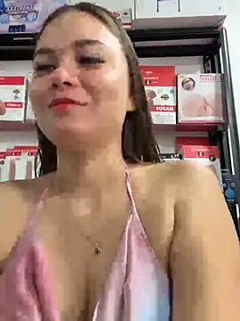 rapunzel069 online show from May 2026 12:44:01 PM