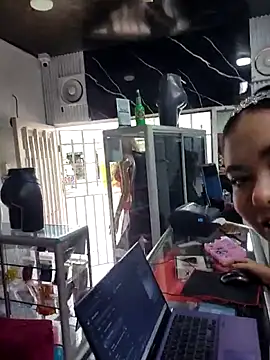 rapunzel069 online show from November 2025 08:02:01 PM