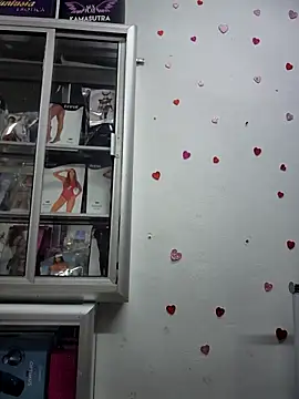 rapunzel069 online show from December 2025 03:01:02 PM