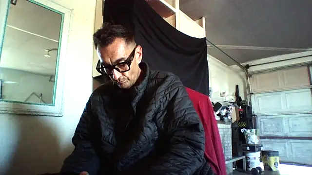 Pumpndeep online show from October 2025 05:39:01 PM