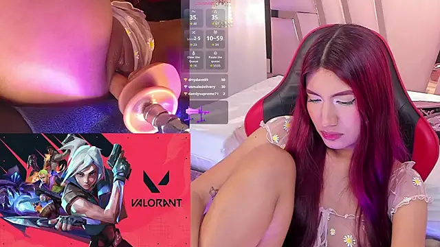 MiaVoss online show from November 2025 10:04:01 AM