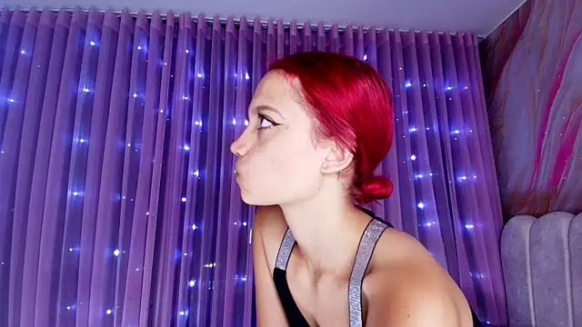 Snapshot of mia_stanfort chatting on May 2026 07:11:01 PM mia stanfort online show from May 2026 07:11:01 PM
