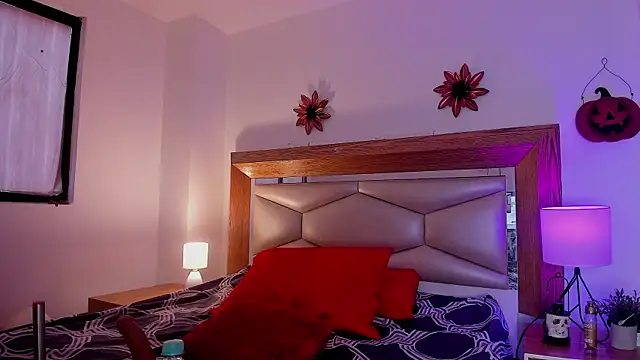 Snapshot of kimberly_latin chatting on November 2025 05:16:02 PM kimberly latin online show from November 2025 05:16:02 PM