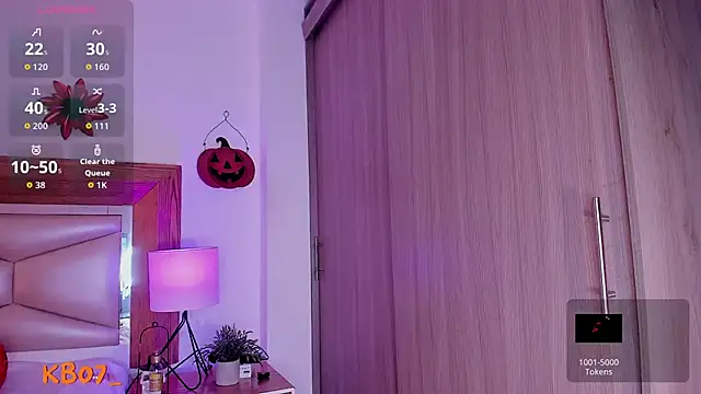 Snapshot of kimberly_latin chatting on November 2025 06:12:02 PM kimberly latin online show from November 2025 06:12:02 PM