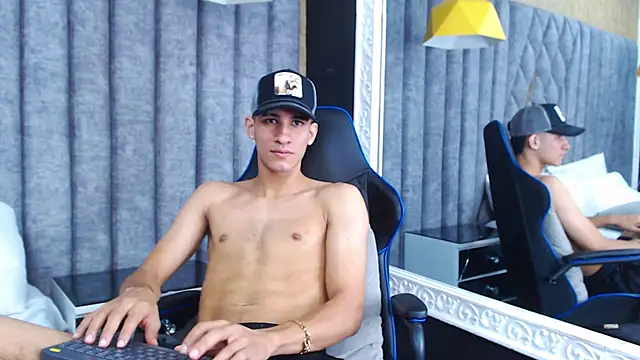 JakeMoxley online show from March 2025 03:28:02 PM