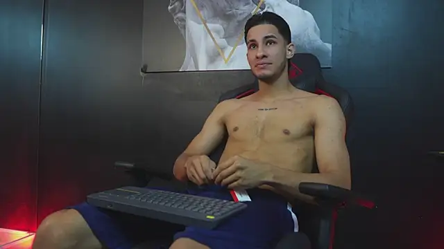 Snapshot of JakeMoxley chatting on November 2025 12:05:02 PM JakeMoxley online show from November 2025 12:05:02 PM