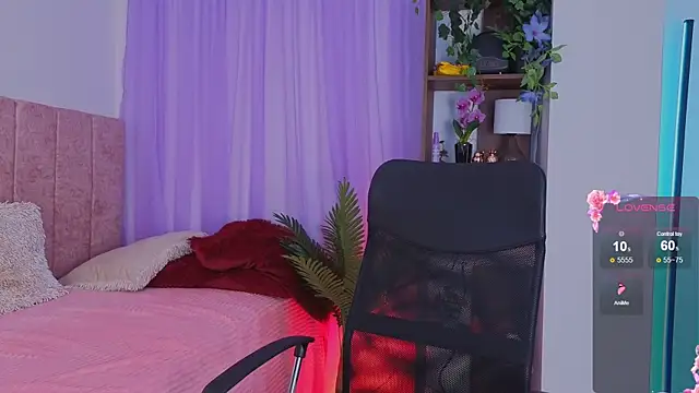 emilyrouxe online show from December 2025 06:20:02 PM