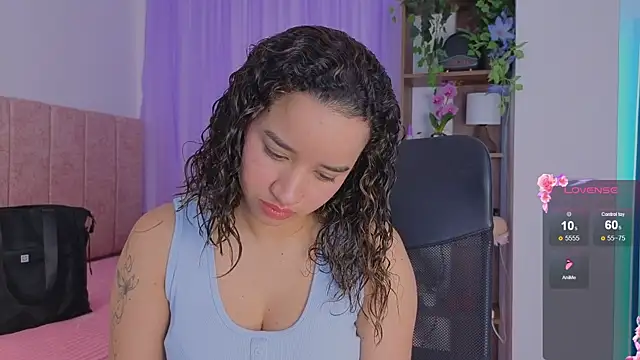 emilyrouxe online show from December 2025 02:54:02 PM