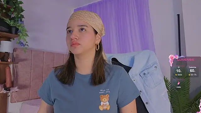 emilyrouxe online show from November 2025 02:07:02 PM