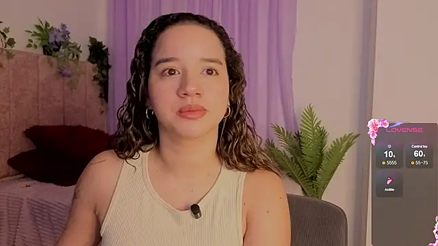 emilyrouxe online show from March 2026 04:40:01 PM