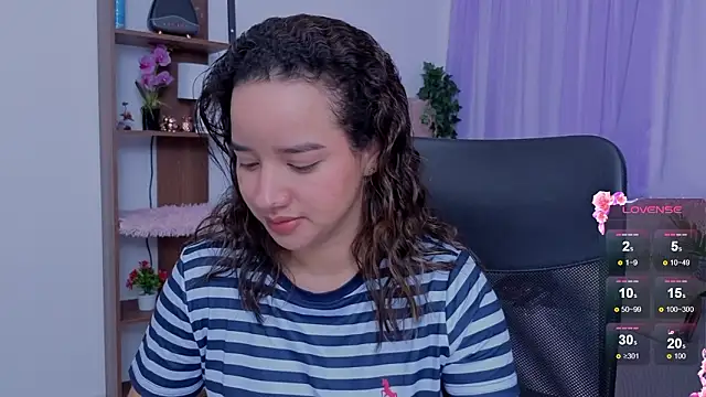 emilyrouxe online show from February 2026 03:09:01 PM