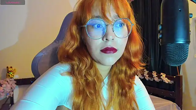  Moon Johnson online show from February 2026 11:57:01 PM