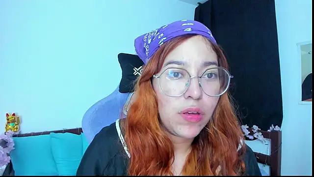  Moon Johnson online show from November 2025 01:09:01 AM