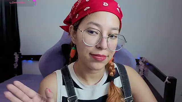  Moon Johnson online show from May 2026 01:28:01 AM