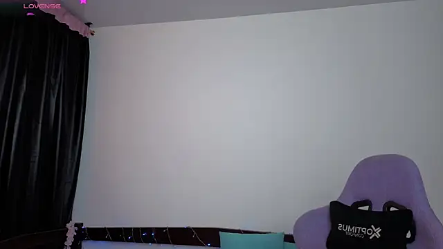  Moon Johnson online show from May 2026 12:31:01 AM