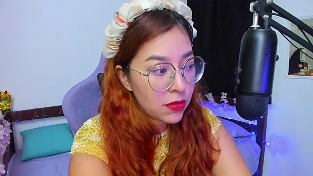  Moon Johnson online show from November 2025 01:42:01 AM