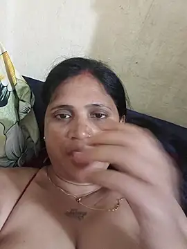 Snapshot of Neha8923 chatting on November 2025 06:17:02 AM Neha8923 online show from November 2025 06:17:02 AM