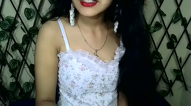 Snapshot of SUZY_FROMUS chatting on March 2025 05:57:02 PM SUZY FROMUS online show from March 2025 05:57:02 PM