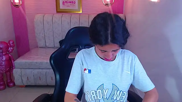 paris sub1  online show from September 2025 12:55:01 PM