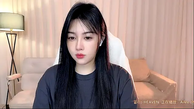 K-moumou online show from July 2026 04:18:02 PM