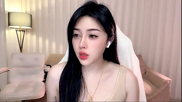 Snapshot of K-moumou chatting on April 2026 03:57:02 PM K-moumou online show from April 2026 03:57:02 PM