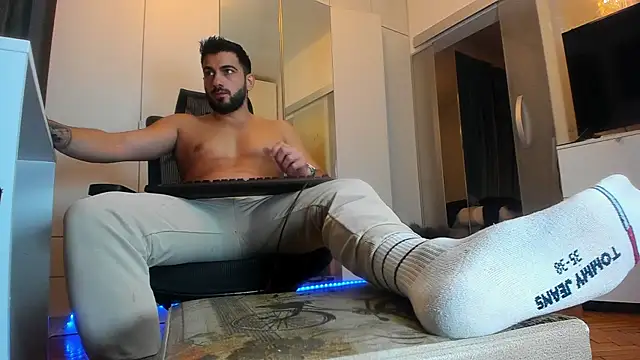 Snapshot of welcometo_hell chatting on October 2025 07:59:02 PM welcometo hell online show from October 2025 07:59:02 PM