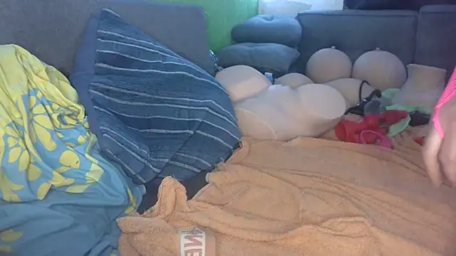 Puppy Bimbo Juliette online show from November 2025 06:23:01 PM