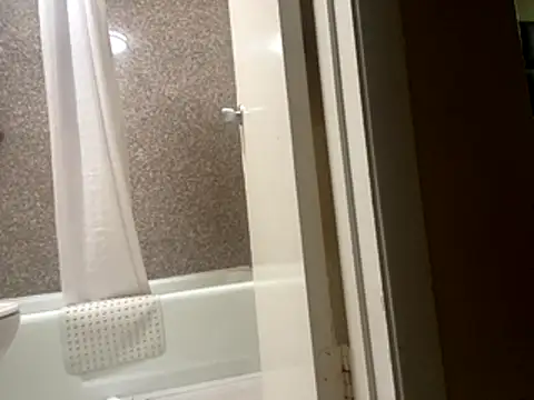 Backshort11 online show from November 2025 07:07:01 AM