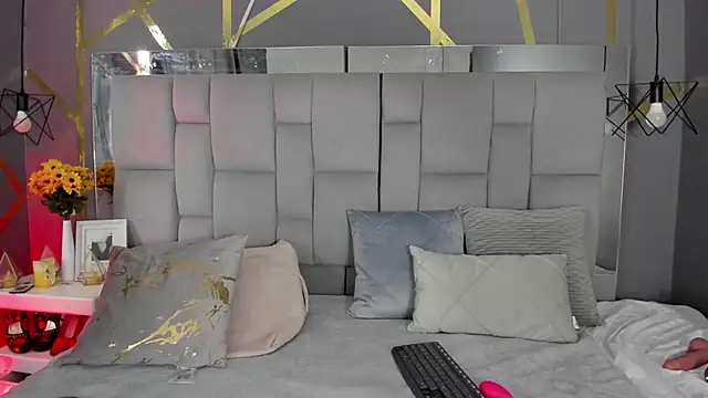 AliceSteel12 online show from March 2026 07:25:02 PM