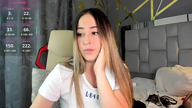 AliceSteel12 online show from October 2025 11:16:01 PM