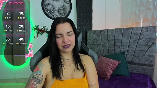 tatiana sc online show from November 2025 12:26:01 PM