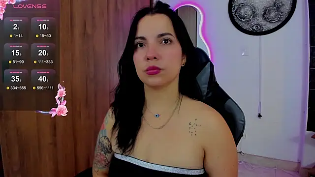 tatiana sc online show from November 2025 03:04:01 PM