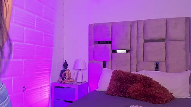 EmmaBecket2 online show from November 2025 04:02:01 AM