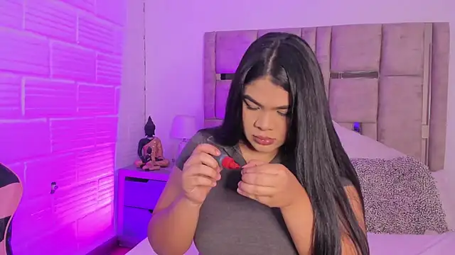 EmmaBecket2 online show from November 2025 04:01:02 AM