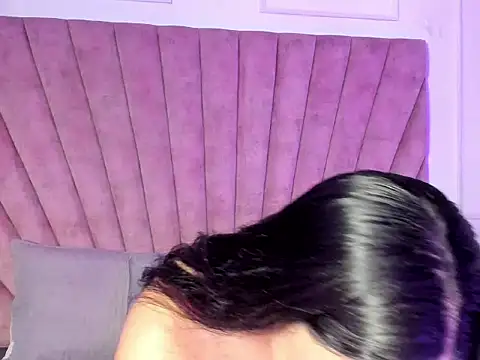 EmmaBecket2 online show from February 2026 08:08:01 PM