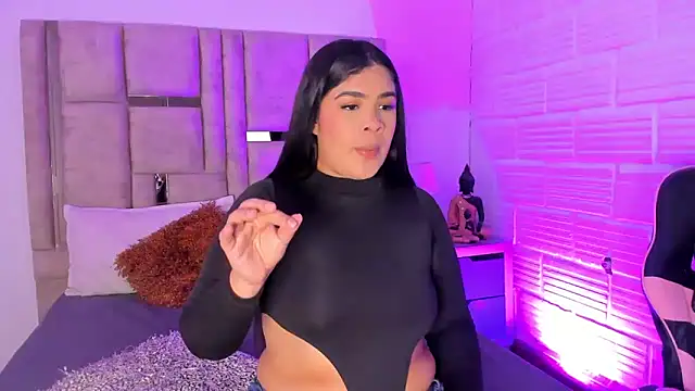 EmmaBecket2 online show from November 2025 03:21:01 AM