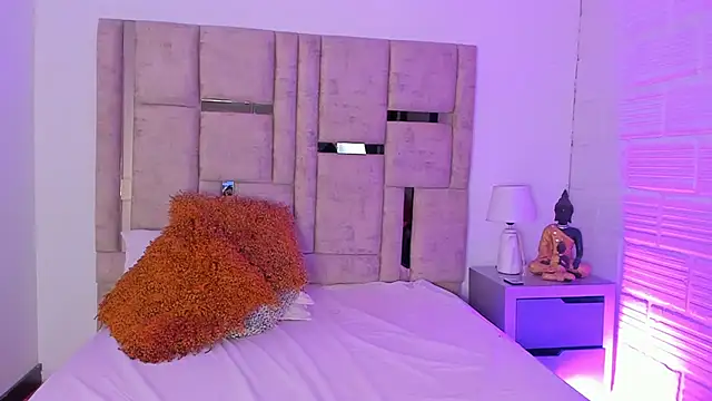 EmmaBecket2 online show from October 2025 03:40:02 AM