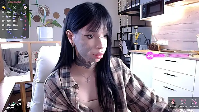 Tanya M online show from December 2025 06:18:02 AM