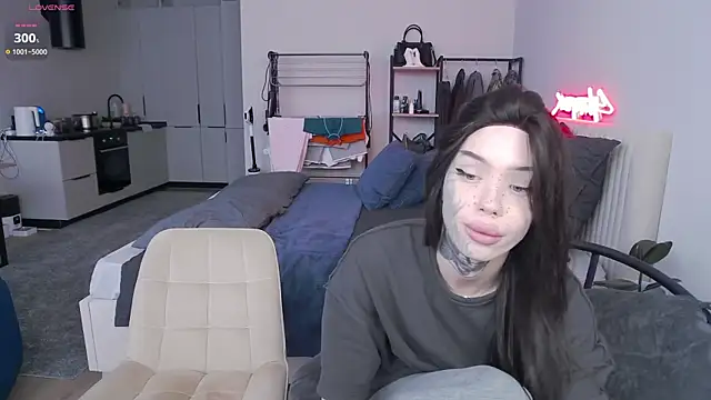 Tanya M online show from April 2026 12:34:01 PM