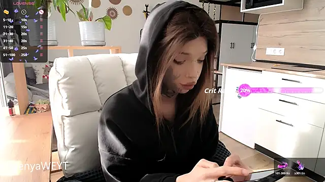 Tanya M online show from November 2025 08:24:01 AM