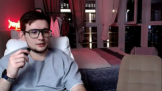 Tanya M online show from March 2026 05:37:01 PM