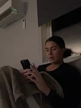 eemsii online show from February 2025 06:15:02 PM