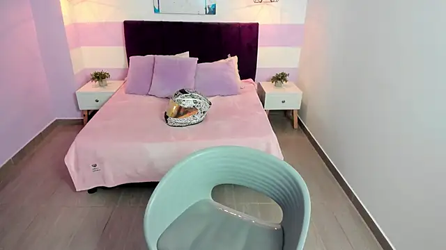 Snapshot of Carol_Pinter chatting on March 2025 01:45:01 PM Carol Pinter online show from March 2025 01:45:01 PM