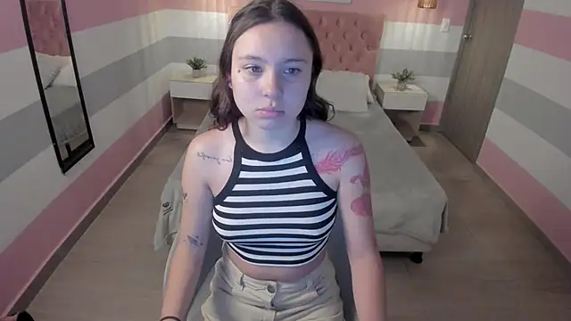 Snapshot of Carol_Pinter chatting on February 2025 12:16:01 PM Carol Pinter online show from February 2025 12:16:01 PM