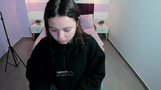 Snapshot of Carol_Pinter chatting on March 2025 12:17:02 PM Carol Pinter online show from March 2025 12:17:02 PM