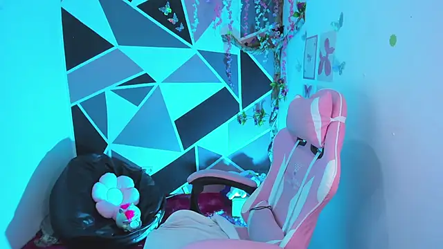 Carol Pinter online show from April 2026 02:32:02 PM