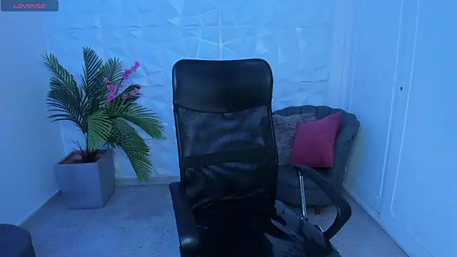 Danielacossio online show from March 2025 06:43:02 AM