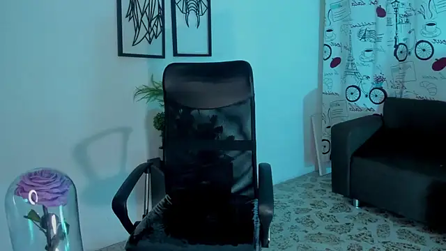 Danielacossio online show from September 2025 02:43:02 AM