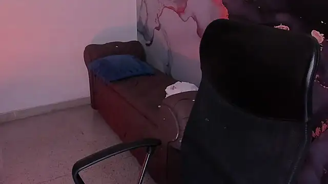 Danielacossio online show from November 2025 04:12:01 AM